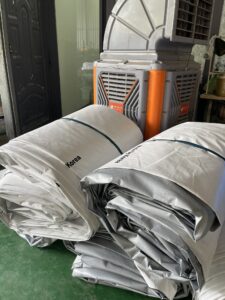 Bạt nhựa PE trắng xám che nắng mưa ngoài trời Bạt nhựa PE trắng xám che nắng mưa ngoài trời