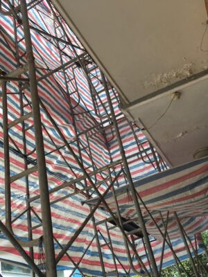 Bạt dứa kẻ sọc 3 màu che bụi công trình xây dựng