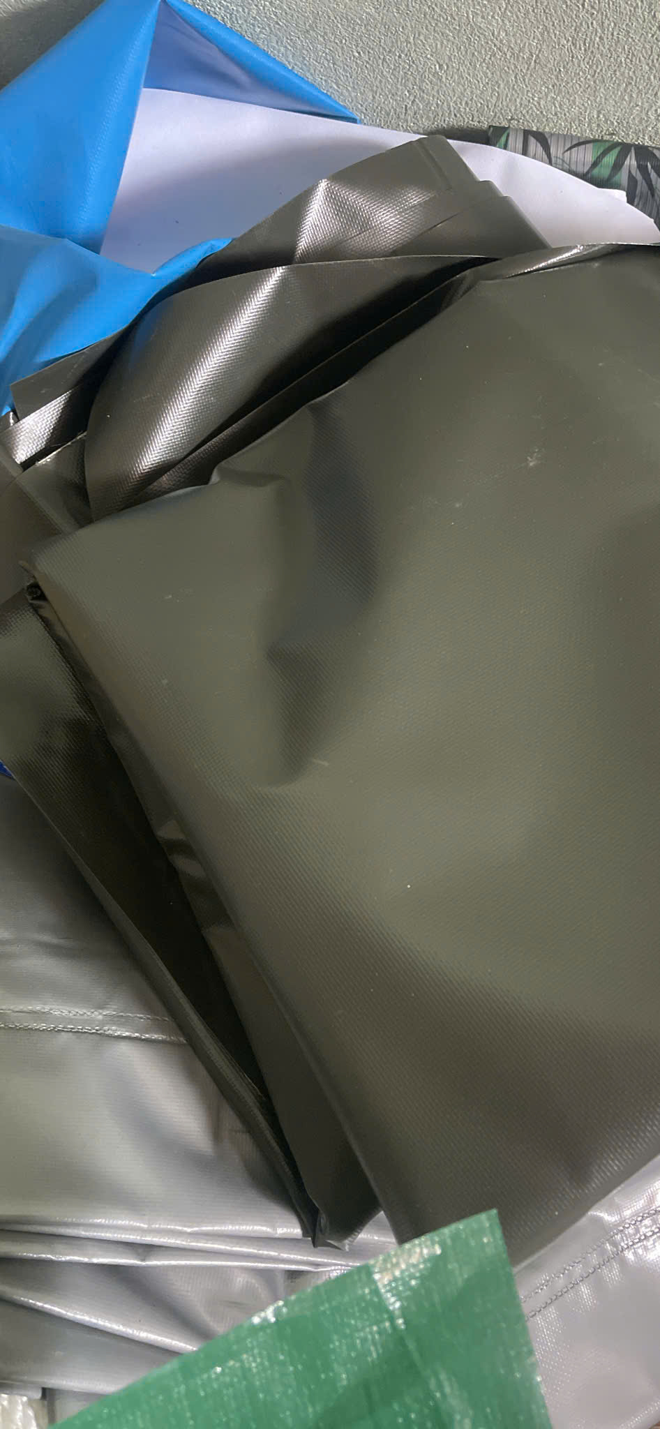 Bạt che sà lan chất liệu PVC Bạt che sà lan chất liệu PVC