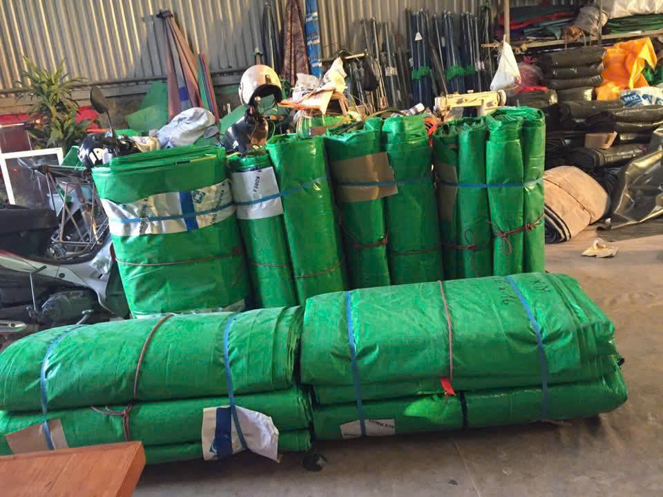 Xưởng sản xuất gia công bạt che sà lan Xưởng sản xuất gia công bạt che sà lan