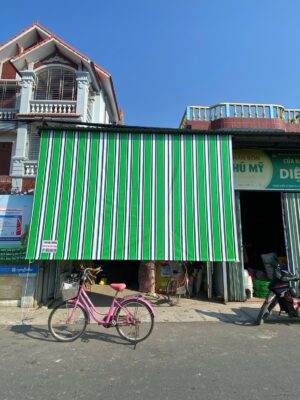 Bạt che nắng tự cuốn ngoài trời