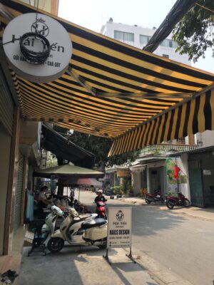 Bạt che nắng mưa tay quay