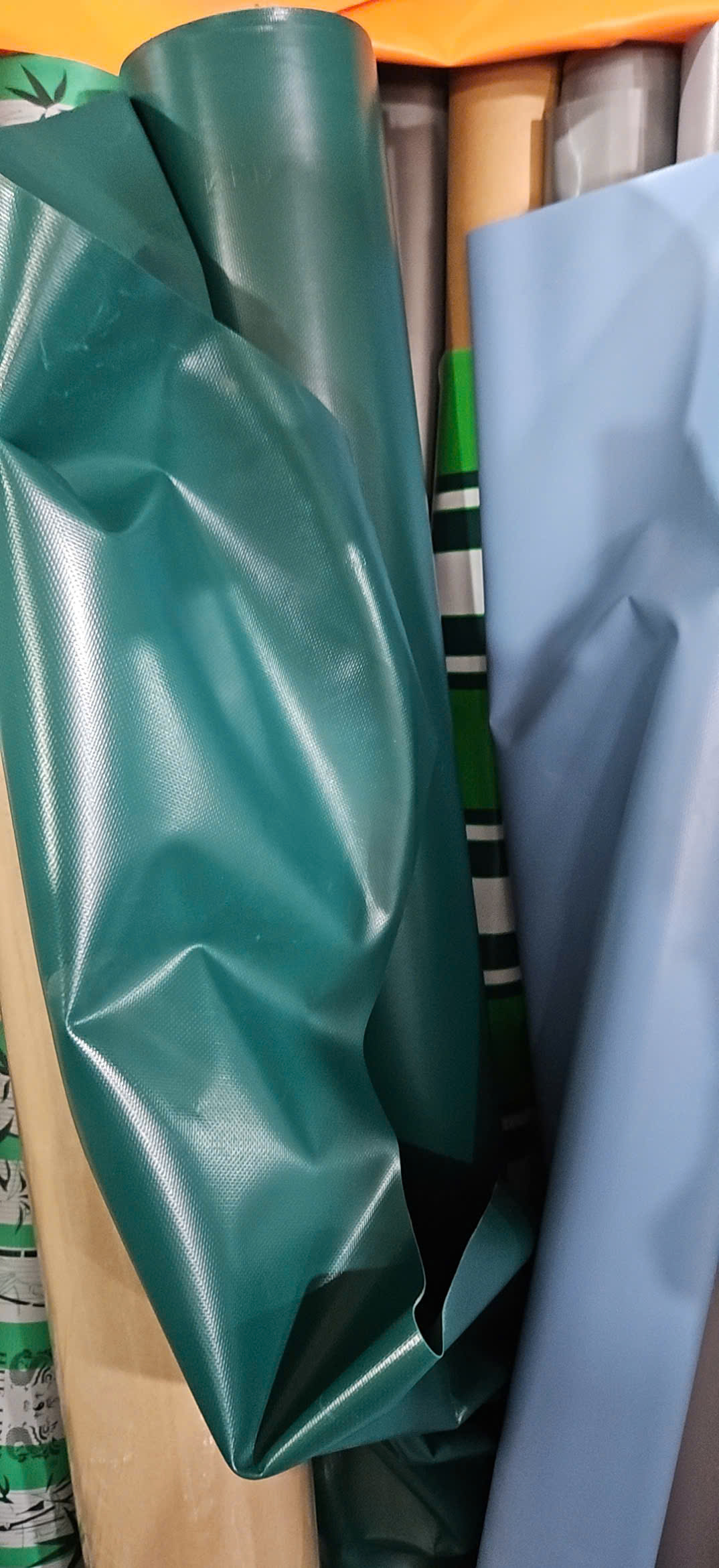 Chất liệu vải bạt nhựa PVC Chất liệu vải bạt nhựa PVC