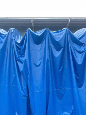 Ứng dụng bạt PVC làm nhà bạt di động