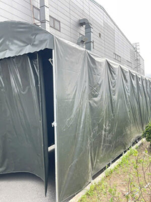 Ứng dụng bạt PVC làm nhà bạt di động