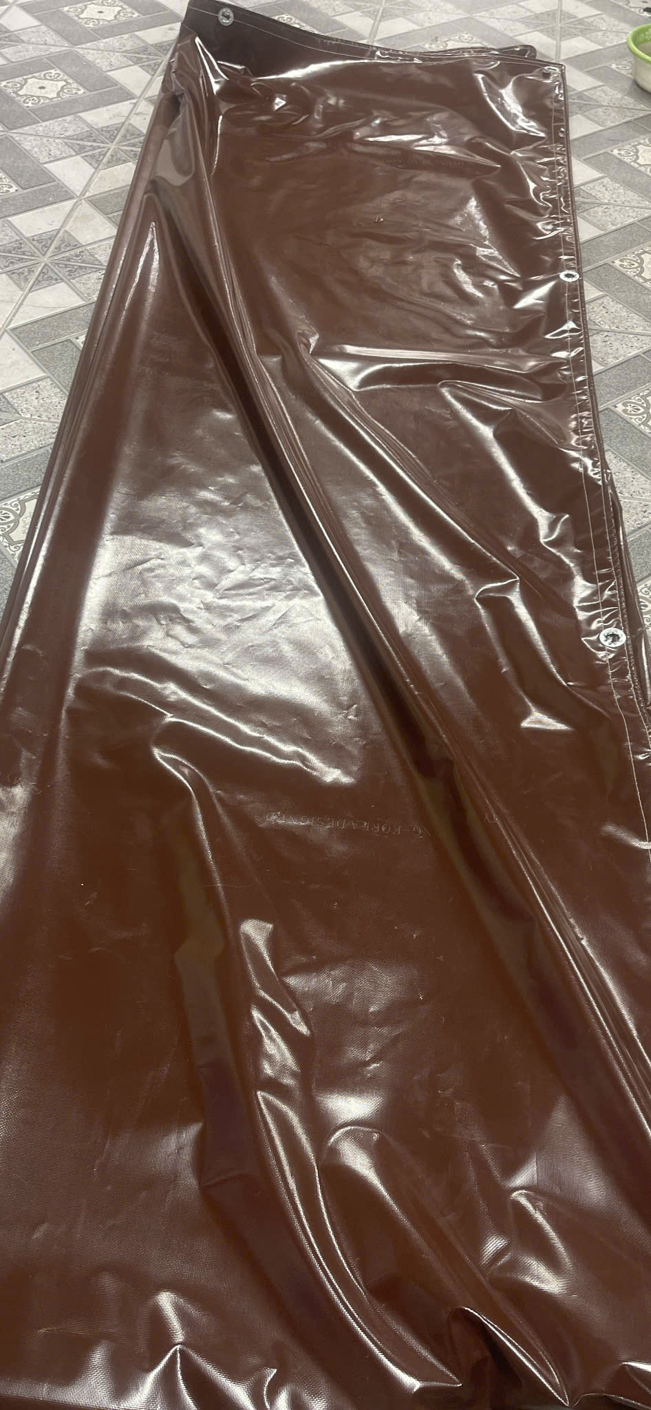 Tấm bạt nhưa PVC may viền đóng khuyên theo yêu cầu Tấm bạt nhưa PVC may viền đóng khuyên theo yêu cầu