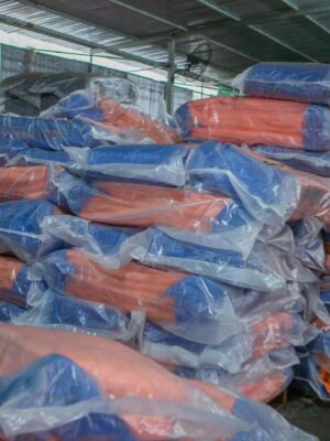 Xưởng cung cấp bạt nhựa xanh cam khổ 2m giá rẻ toàn quốc