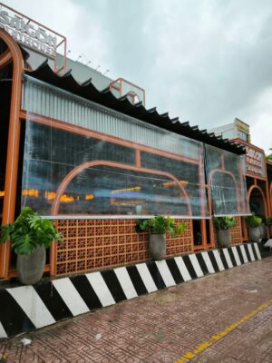 Bạt nhựa PVC trong suốt tự cuốn