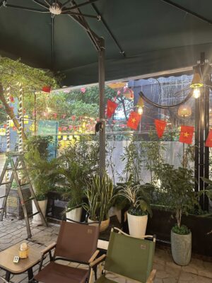 Bạt nhựa PVC trong suốt tự cuốn