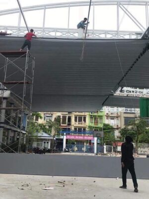 Bạt mái xếp che nắng sân trường