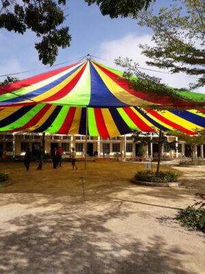 Bạt dù tròn sự kiện che nắng sân trường