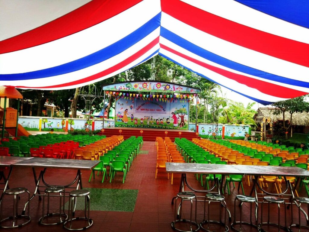 Bạt dù sự kiện che nắng sân trường Bạt dù sự kiện che nắng sân trường