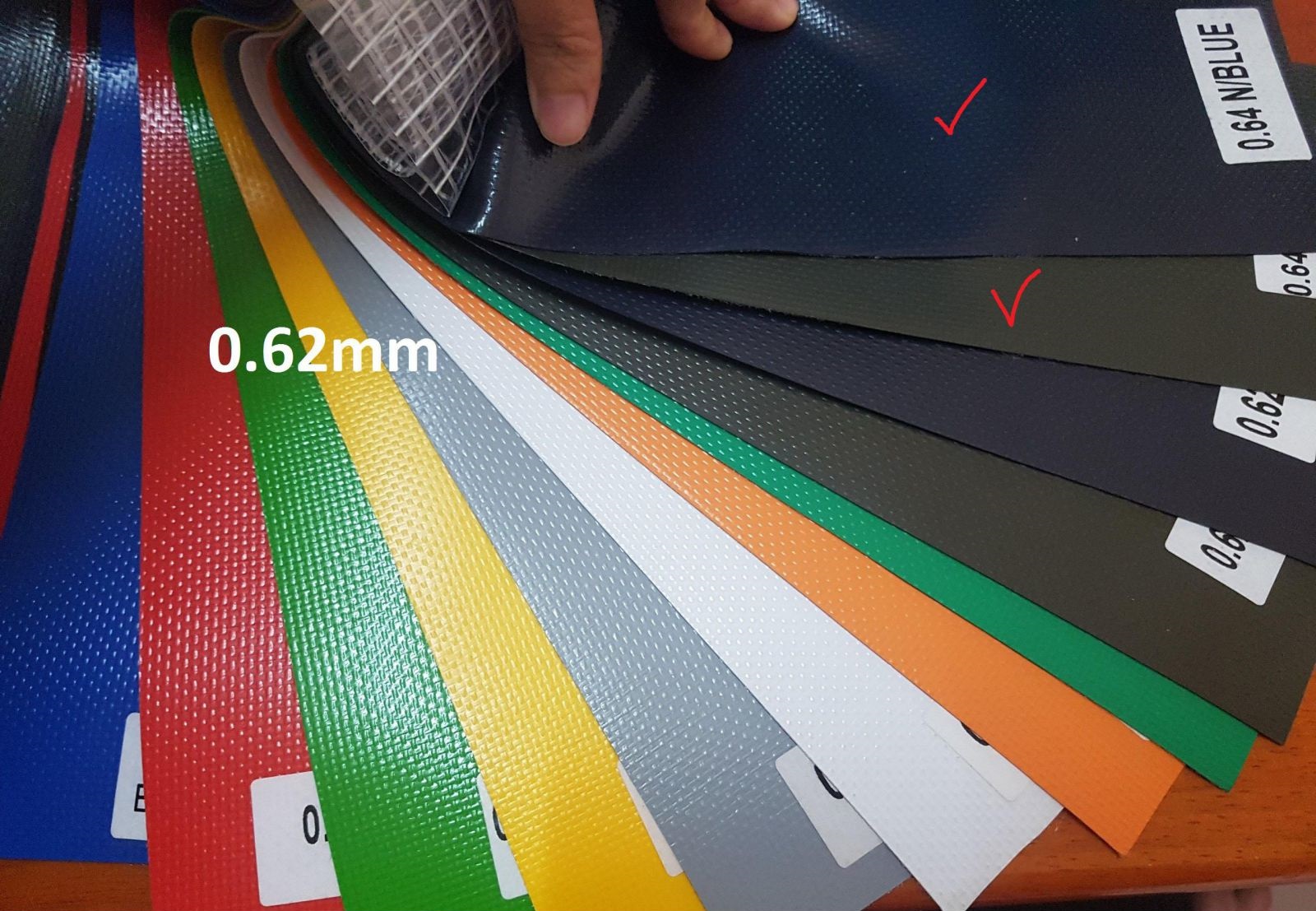 Bạt nhựa PVC che nắng mưa ngoài trời Bạt nhựa PVC che nắng mưa ngoài trời