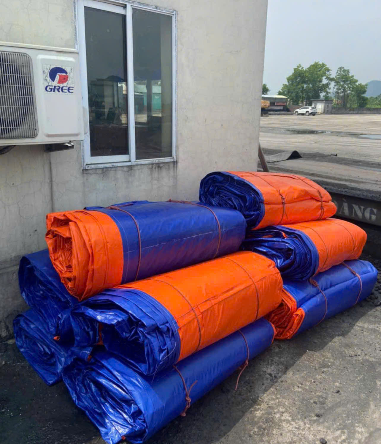 Bạt nhựa xanh cam 2 da ở Quảng Trị Bạt nhựa xanh cam 2 da ở Quảng Trị